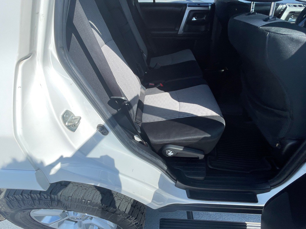 2017 Toyota 4Runner Image 63