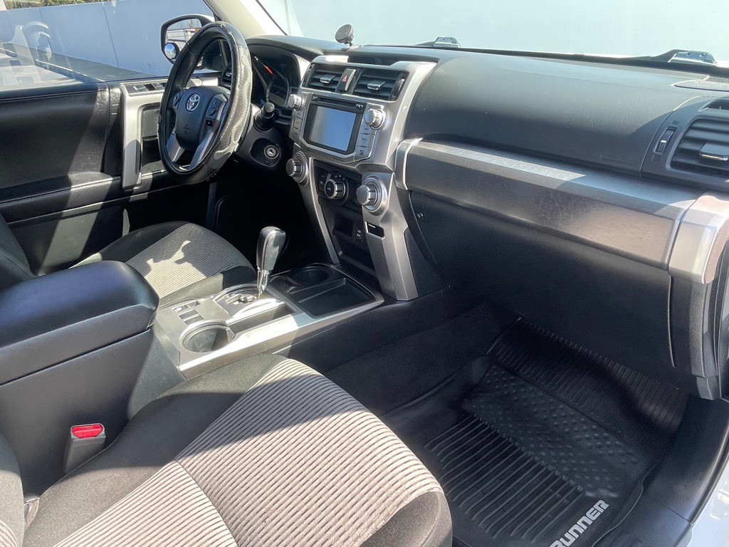 2017 Toyota 4Runner Image 72