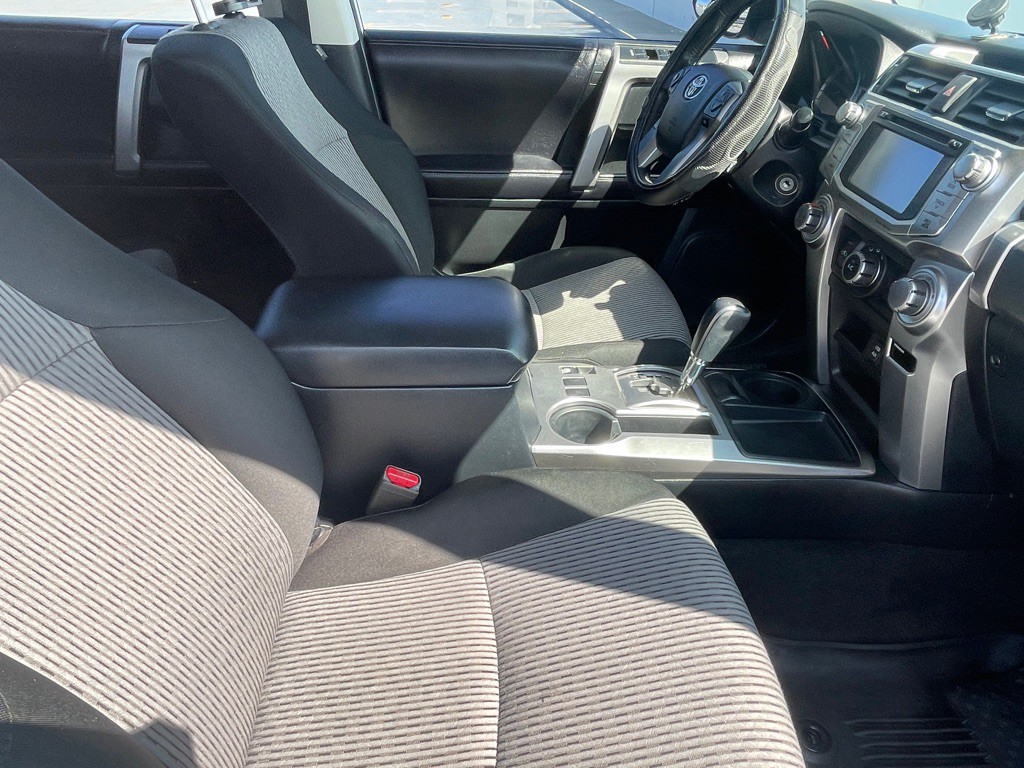 2017 Toyota 4Runner Image 73