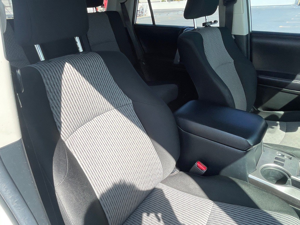 2017 Toyota 4Runner Image 74