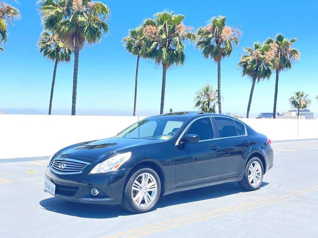2013 INFINITI G37 Image 16