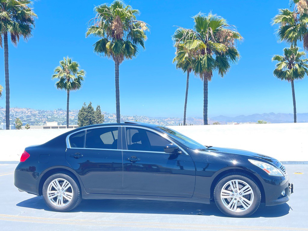 2013 INFINITI G37 Image 28