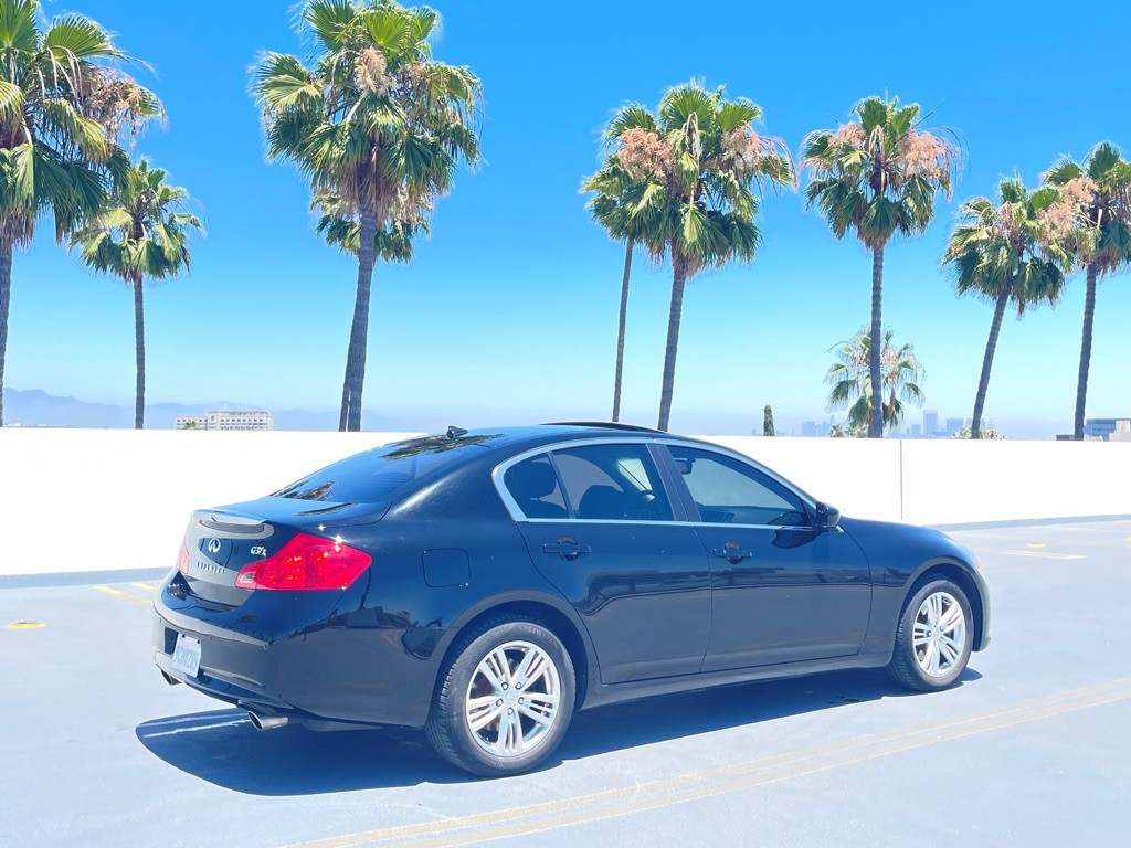2013 INFINITI G37 Image 30