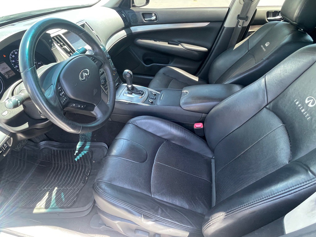 2013 INFINITI G37 Image 40