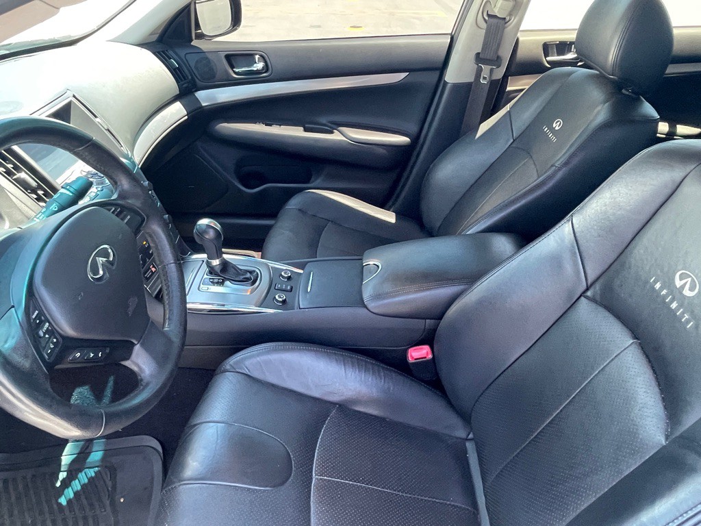 2013 INFINITI G37 Image 48