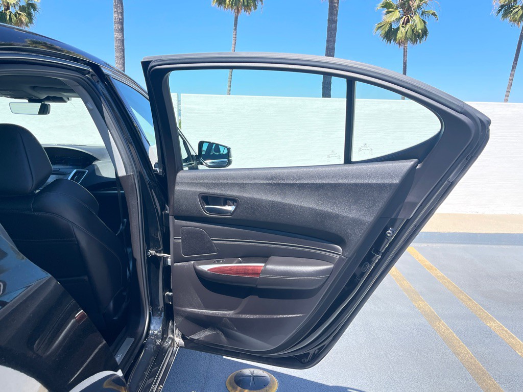 2016 Acura TL Image 39