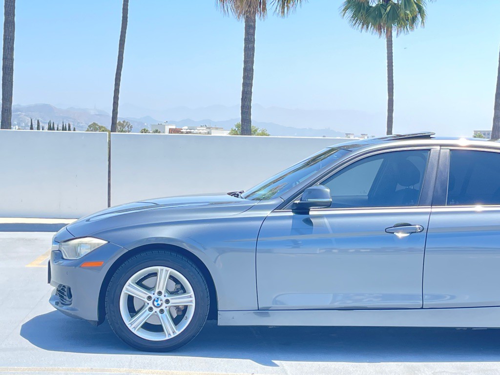 2015 BMW 3 Series Image 7