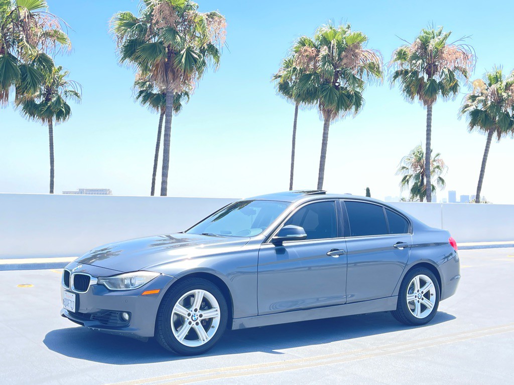 2015 BMW 3 Series Image 13