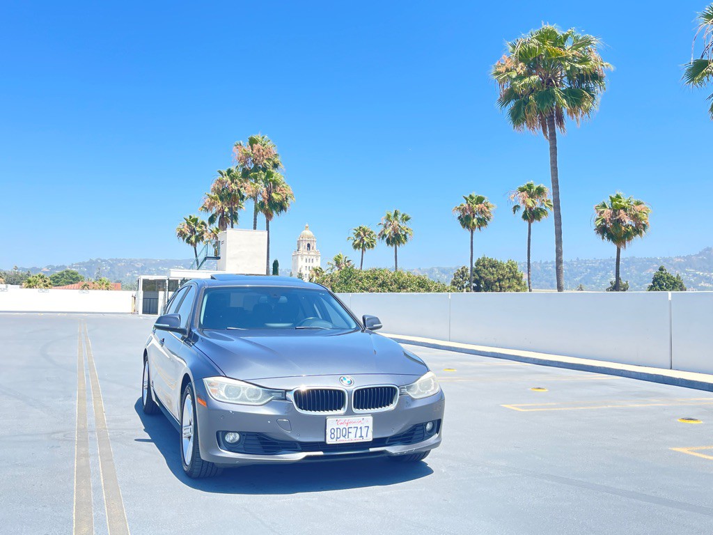 2015 BMW 3 Series Image 23