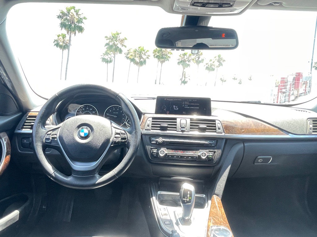 2015 BMW 3 Series Image 78