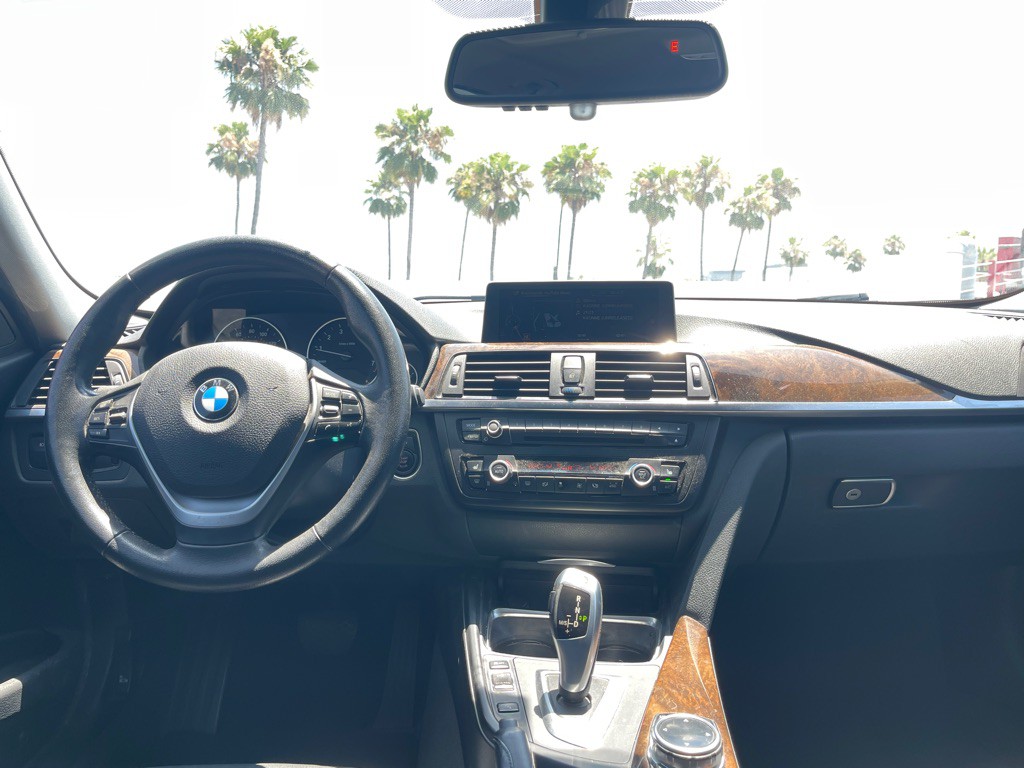 2015 BMW 3 Series Image 80