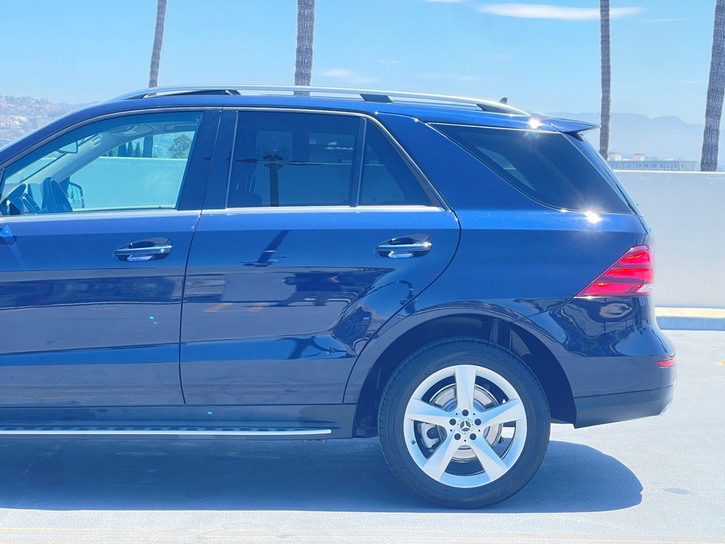 2017 Mercedes-Benz GLE-Class Image 6