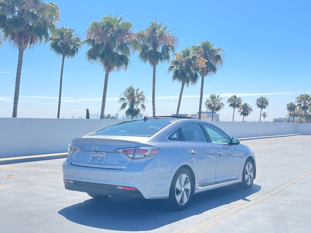 2016 Hyundai Sonata Image 36