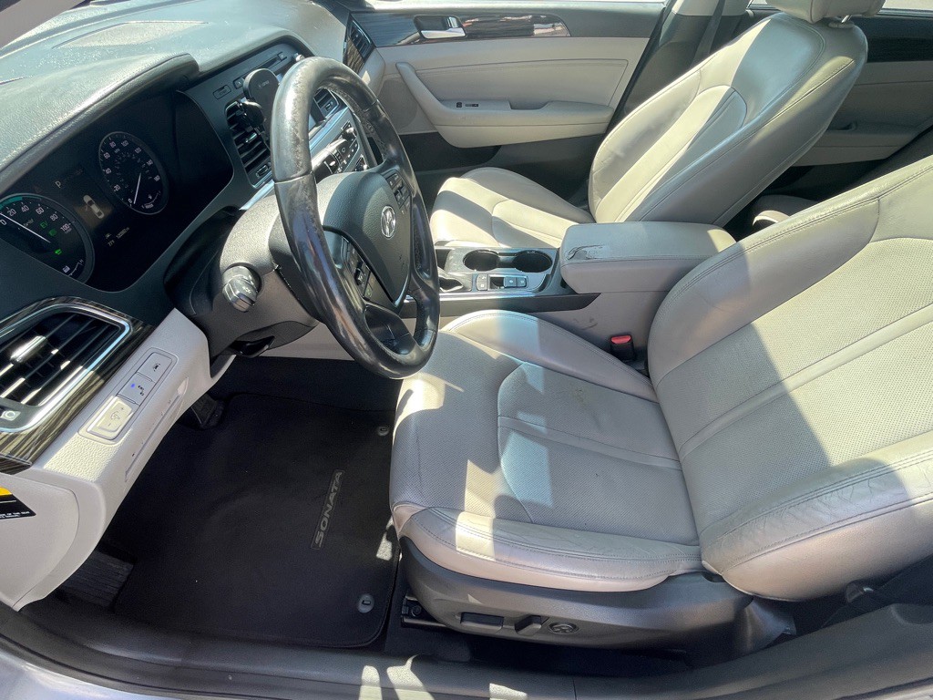 2016 Hyundai Sonata Image 48