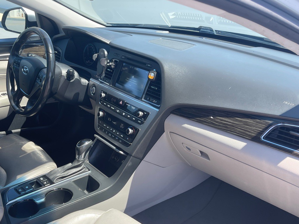 2016 Hyundai Sonata Image 65