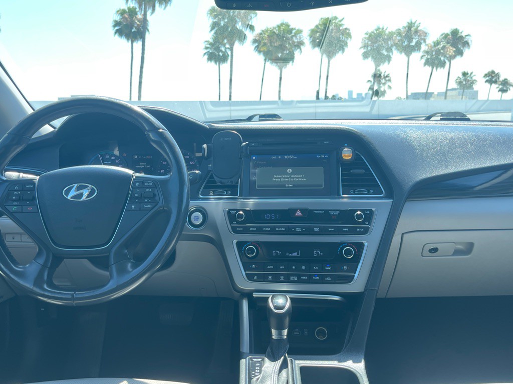2016 Hyundai Sonata Image 77