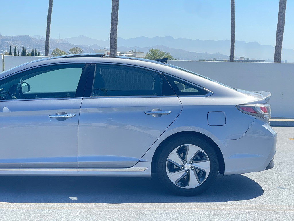 2016 Hyundai Sonata Image 8