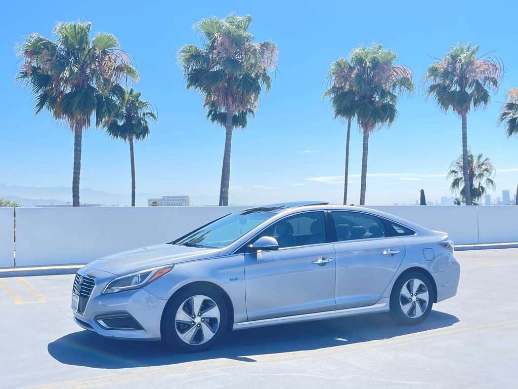 2016 Hyundai Sonata Image 16