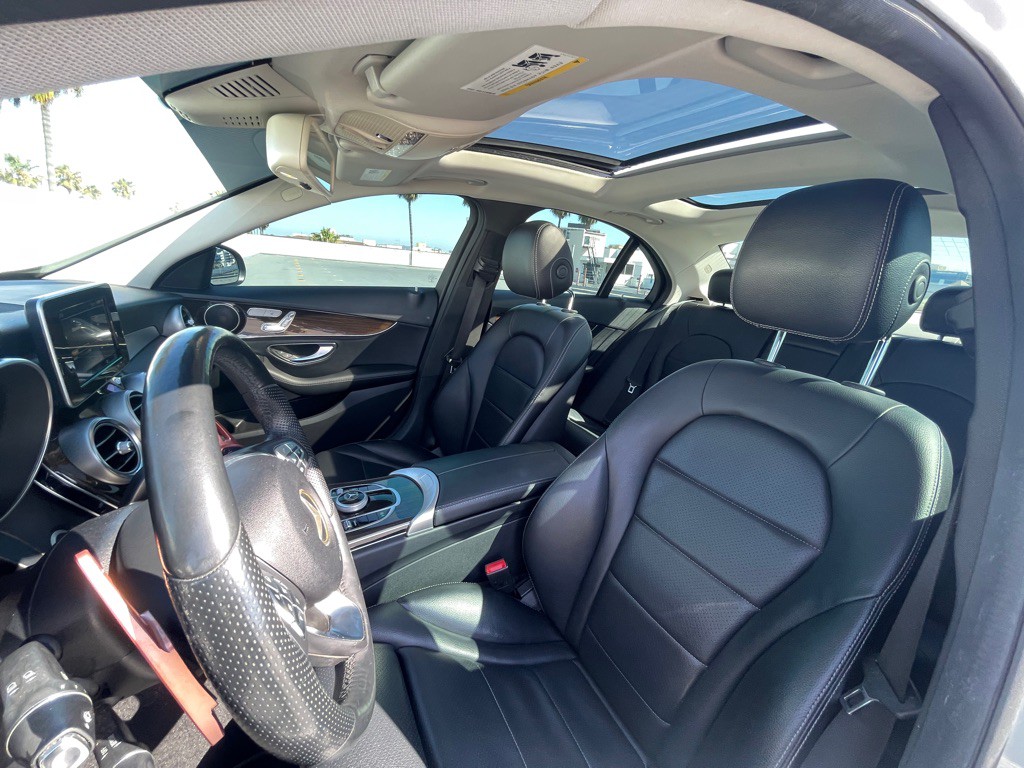 2017 Mercedes-Benz C-Class Image 54