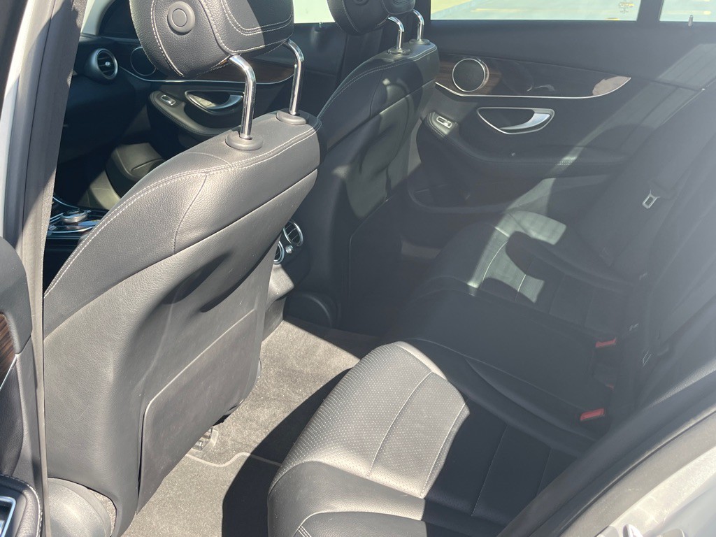 2017 Mercedes-Benz C-Class Image 60