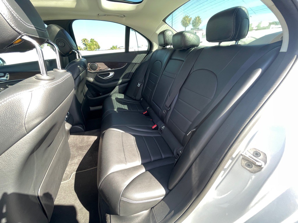 2017 Mercedes-Benz C-Class Image 62