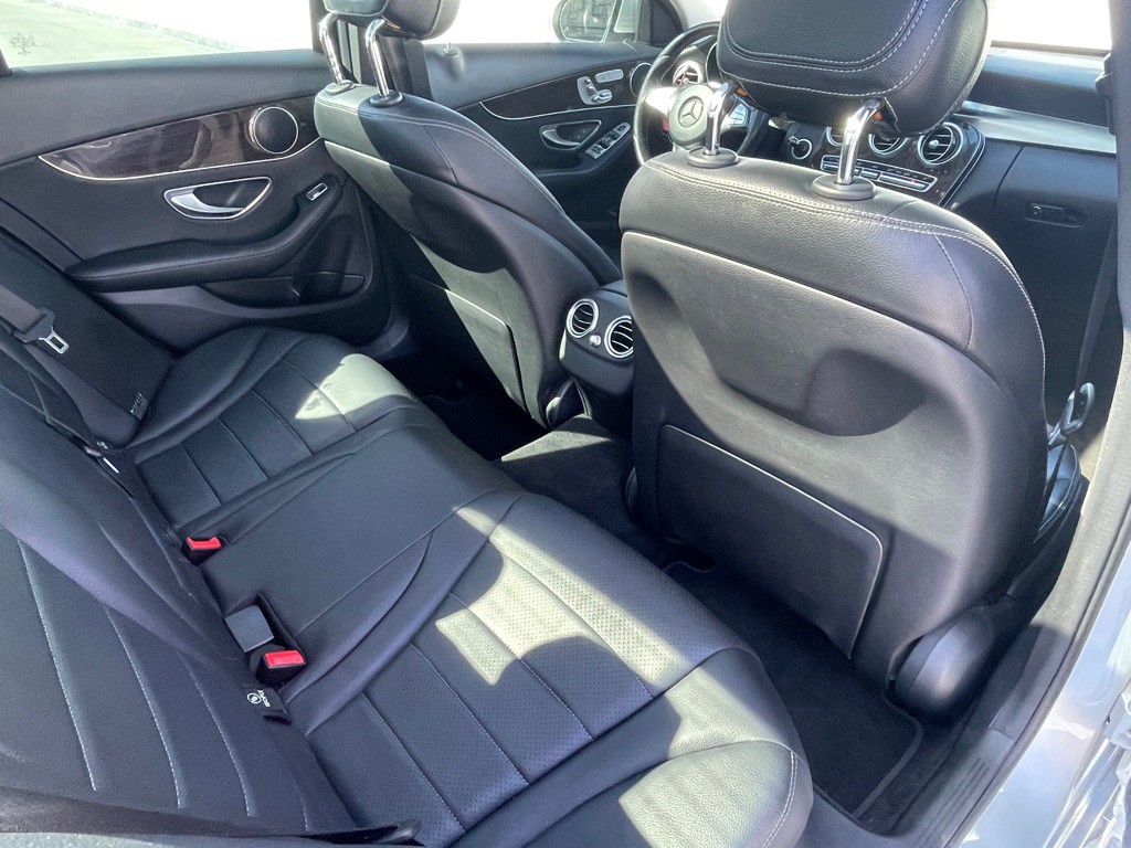 2017 Mercedes-Benz C-Class Image 73