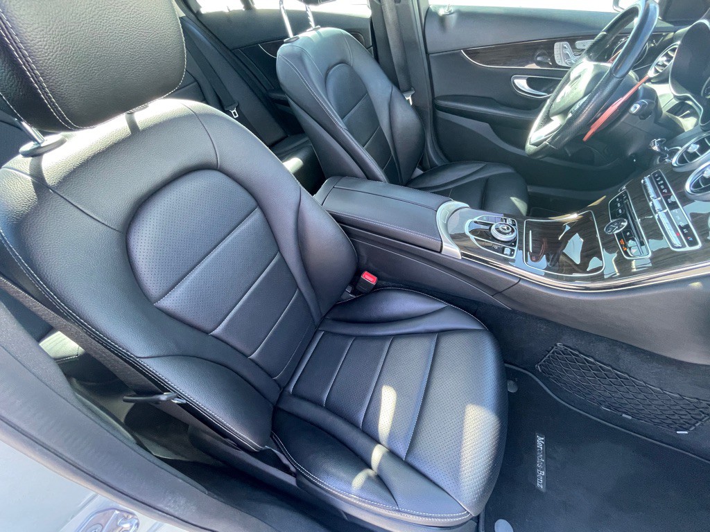 2017 Mercedes-Benz C-Class Image 84