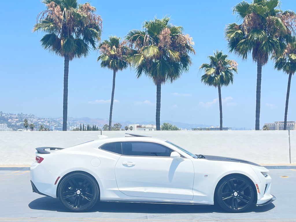 2016 Chevrolet Camaro Image 3
