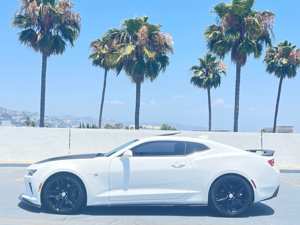 2016 Chevrolet Camaro Image 4