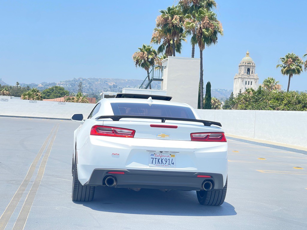 2016 Chevrolet Camaro Image 9