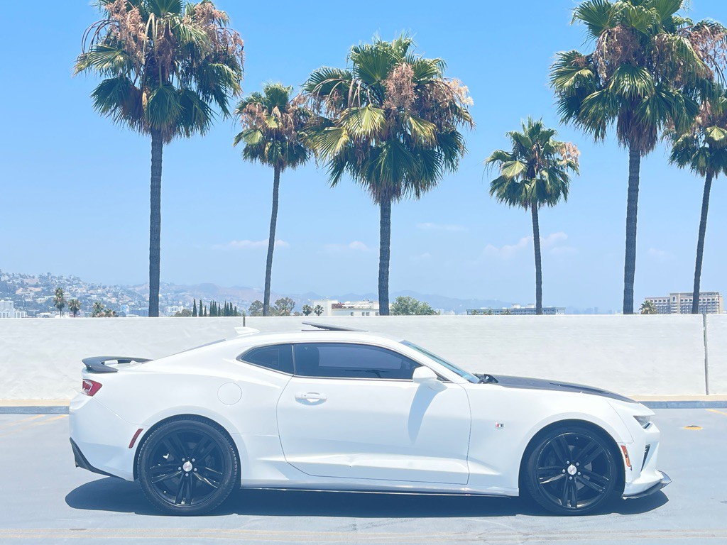 2016 Chevrolet Camaro Image 21