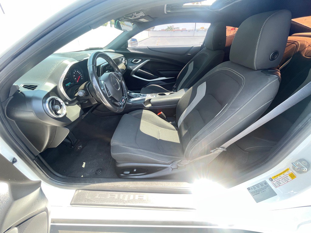 2016 Chevrolet Camaro Image 42