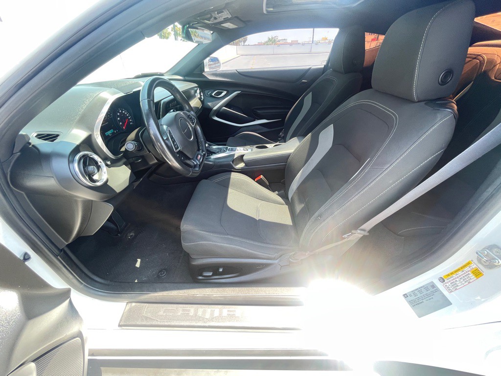2016 Chevrolet Camaro Image 43