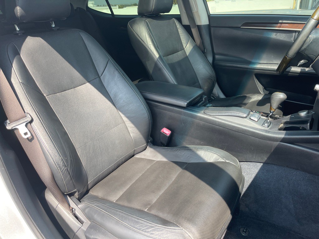 2013 Lexus ES Image 77
