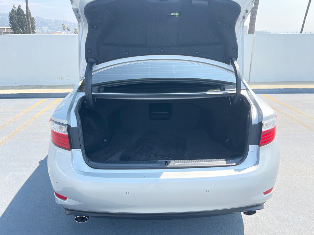 2013 Lexus ES Image 87