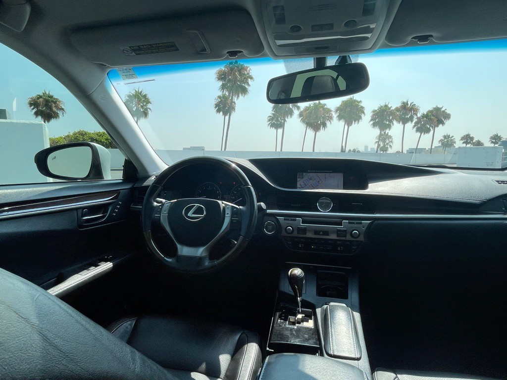 2013 Lexus ES Image 93