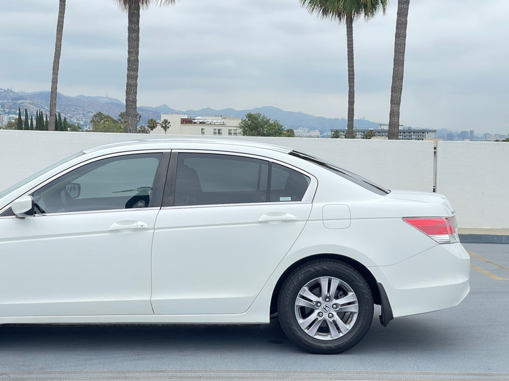 2012 Honda Accord Image 6
