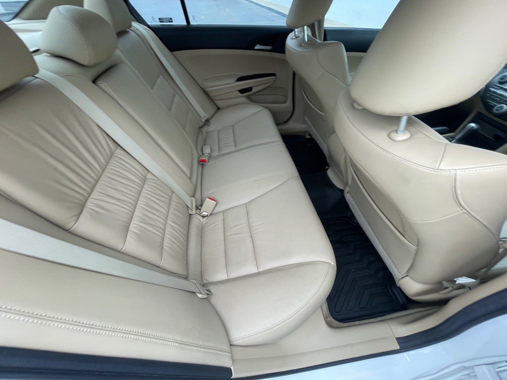 2012 Honda Accord Image 70