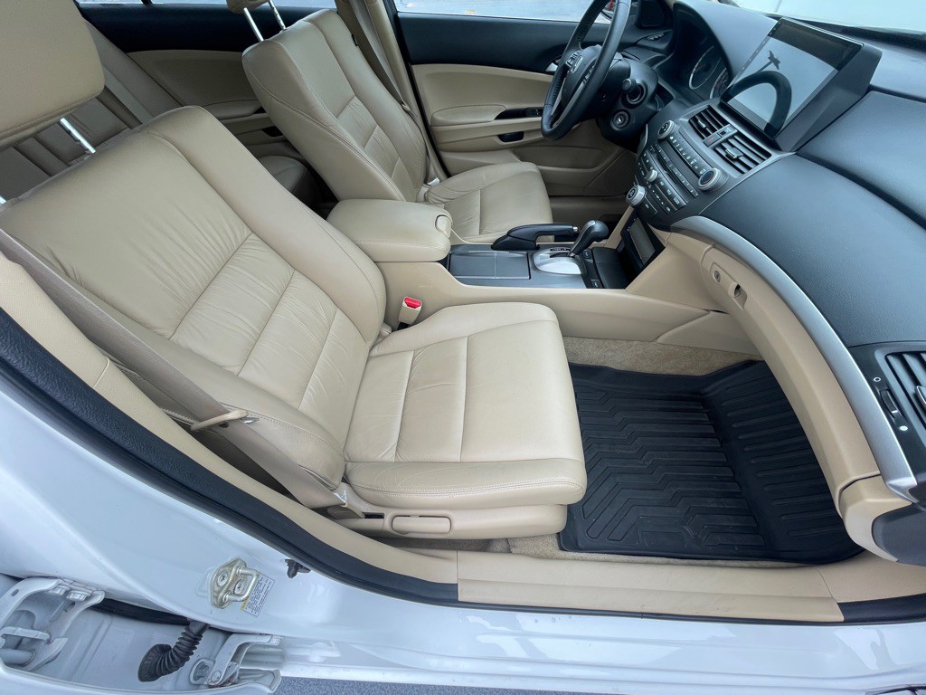 2012 Honda Accord Image 72