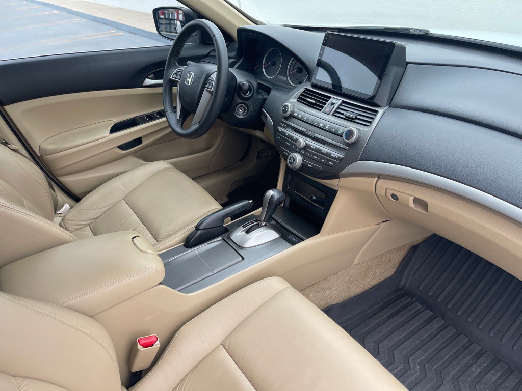 2012 Honda Accord Image 76