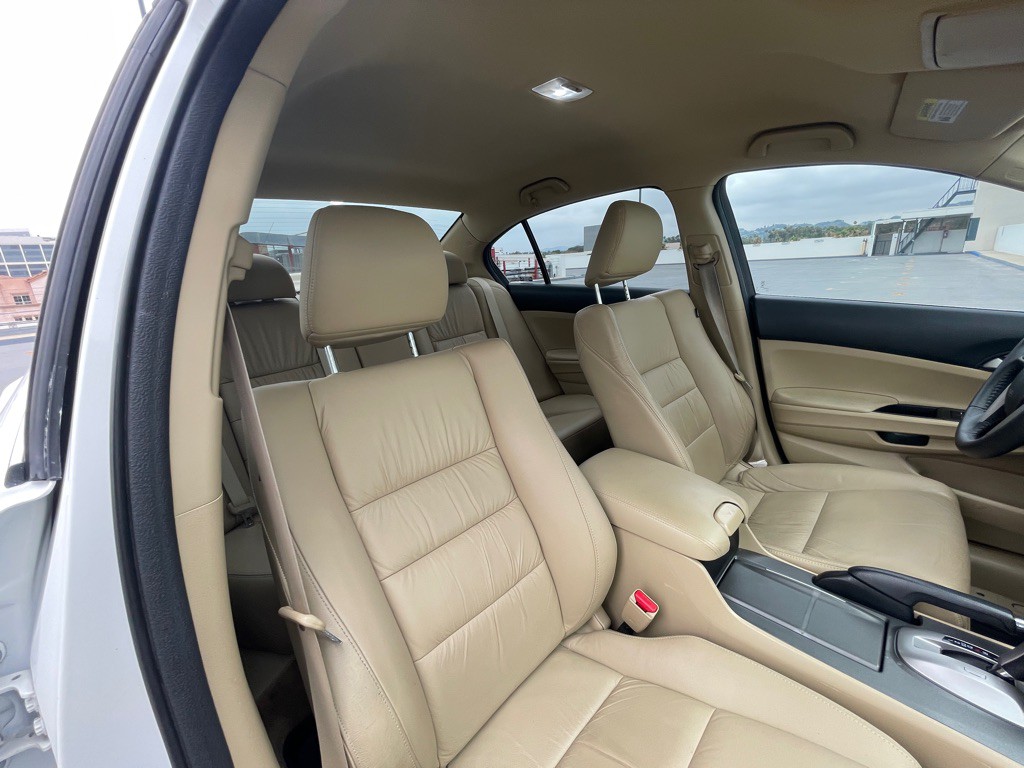 2012 Honda Accord Image 78