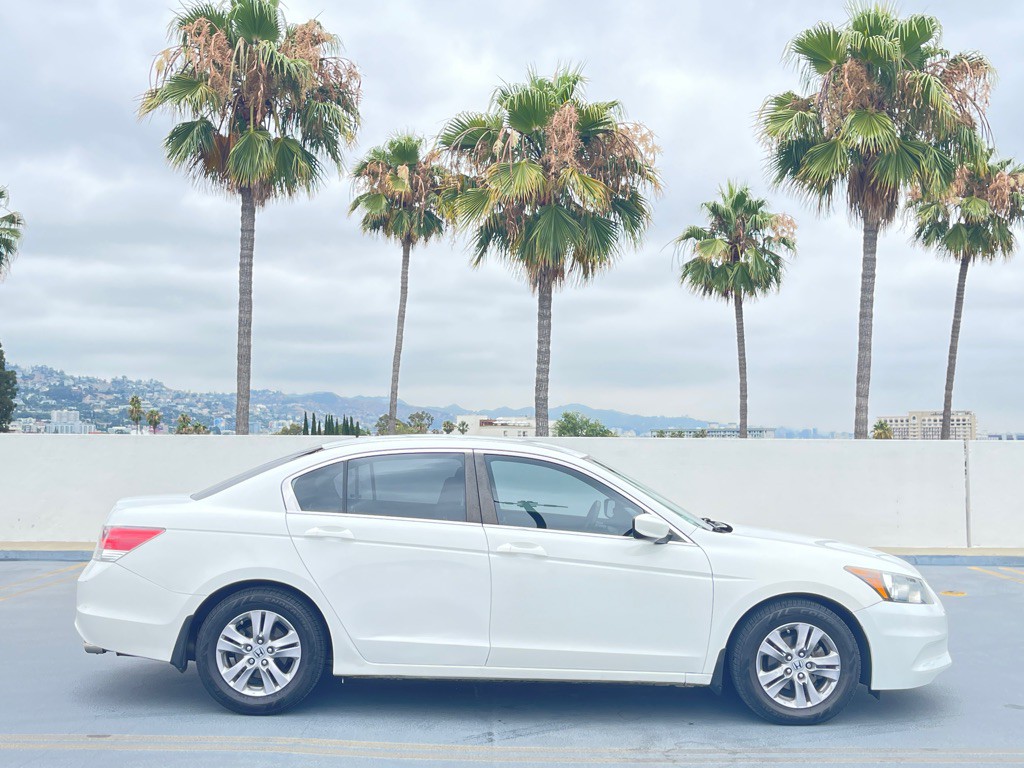 2012 Honda Accord Image 103
