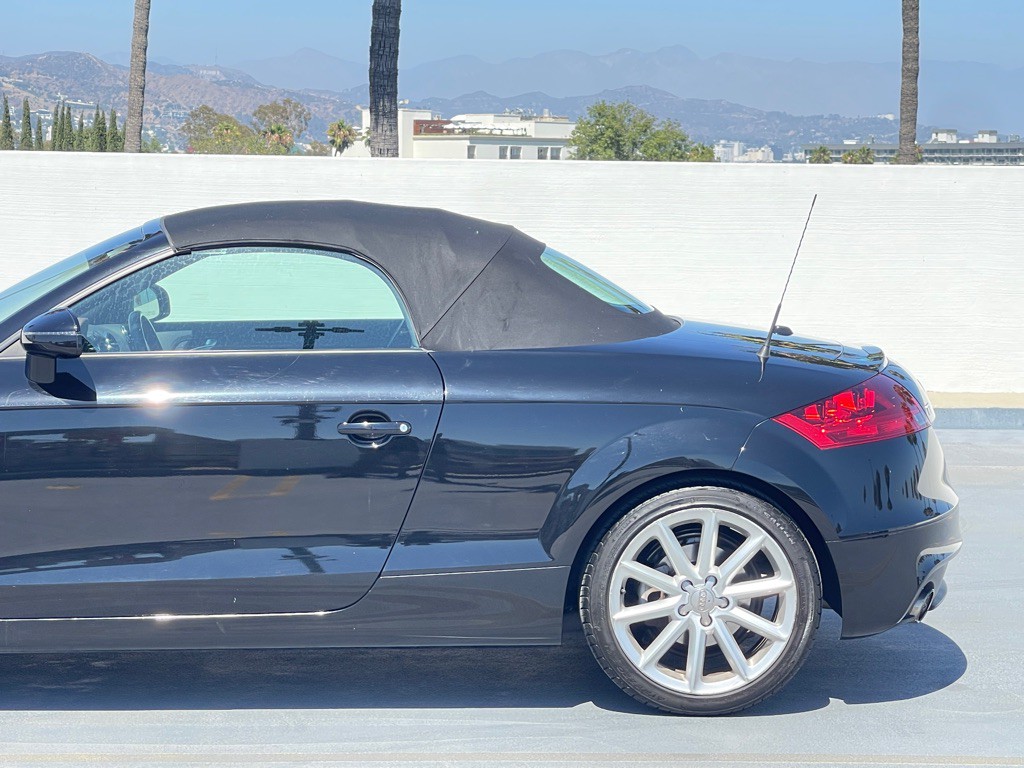 2012 Audi TT Image 6