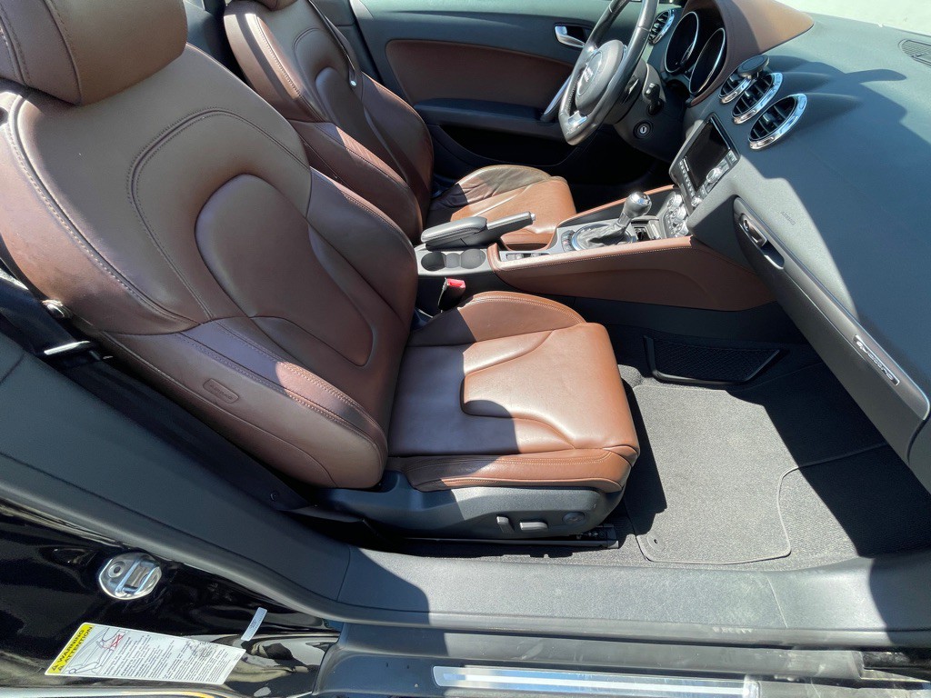 2012 Audi TT Image 105