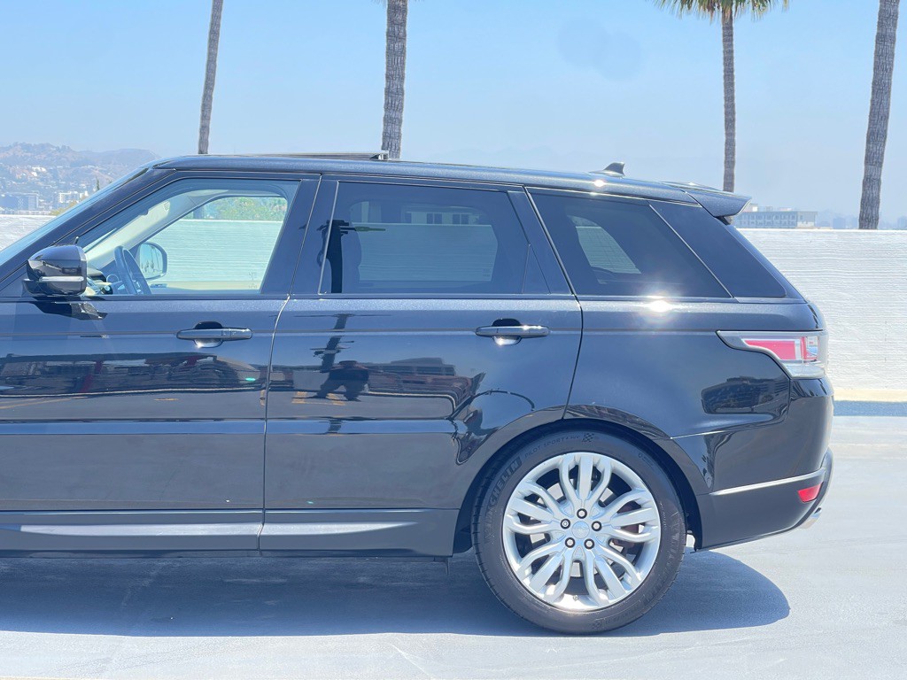 2015 Land Rover Range Rover Sport Image 8