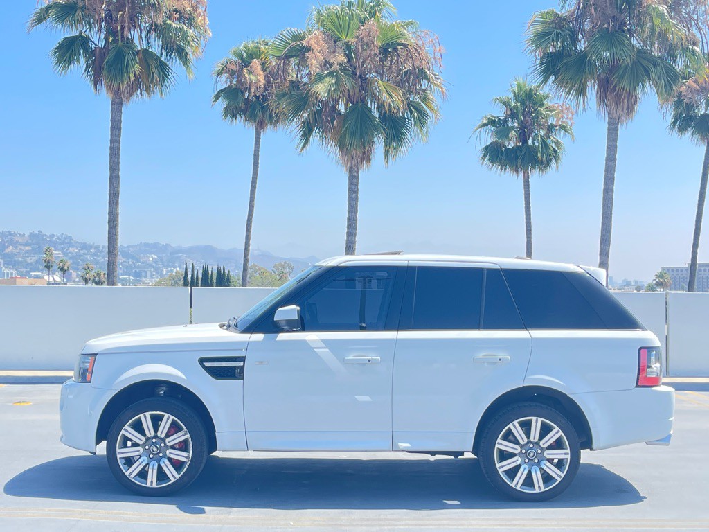 2013 Land Rover Range Rover Sport Image 4