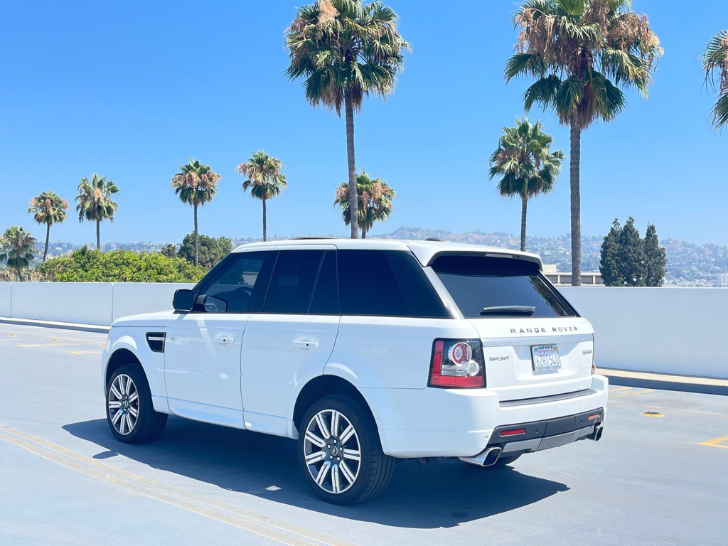 2013 Land Rover Range Rover Sport Image 11