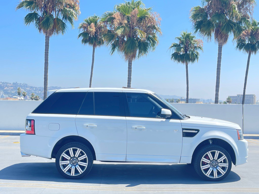 2013 Land Rover Range Rover Sport Image 24