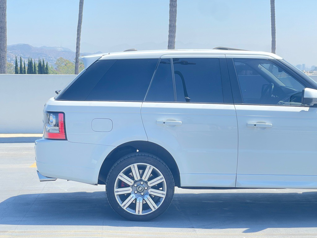 2013 Land Rover Range Rover Sport Image 26