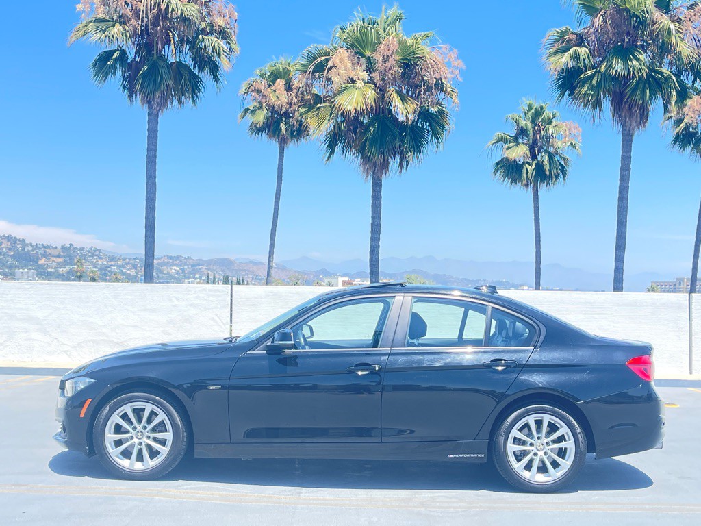 2016 BMW 3 Series Image 3